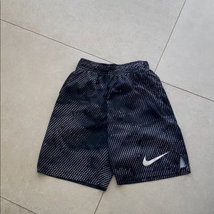 Nike dry fit boys shorts perfect condition